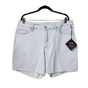 Ava & Viv Bermuda High-Rise Lightwash Jean Shorts Womens Juniors Size 17 NEW